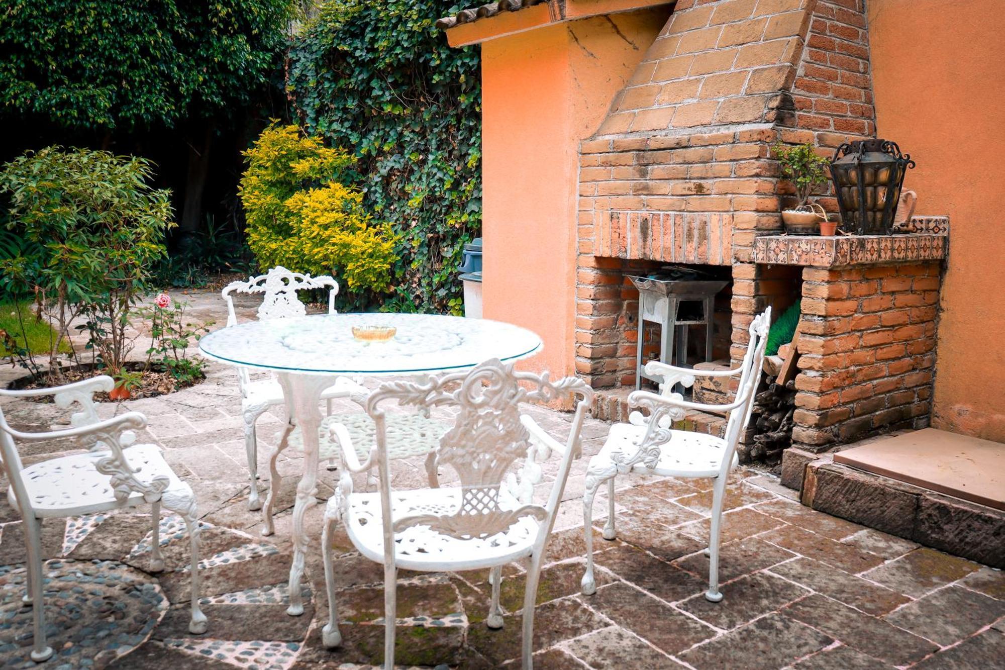 Suites Cuija Coyoacan Мехико Экстерьер фото